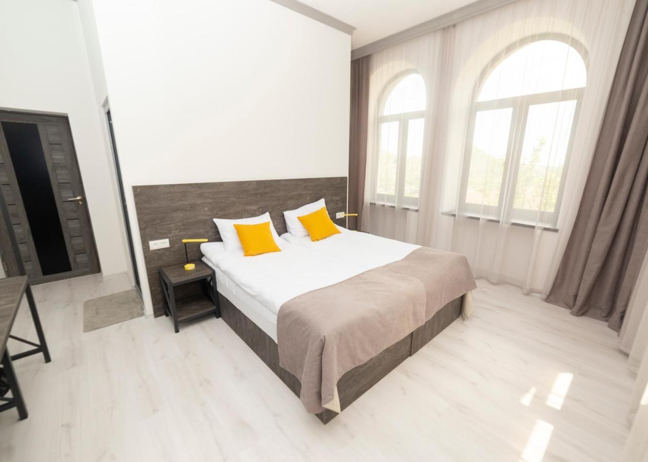 Popock Goris Hotell Eksteriør bilde