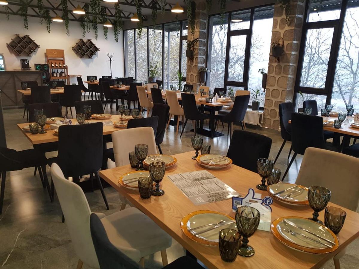 Popock Goris Hotell Eksteriør bilde