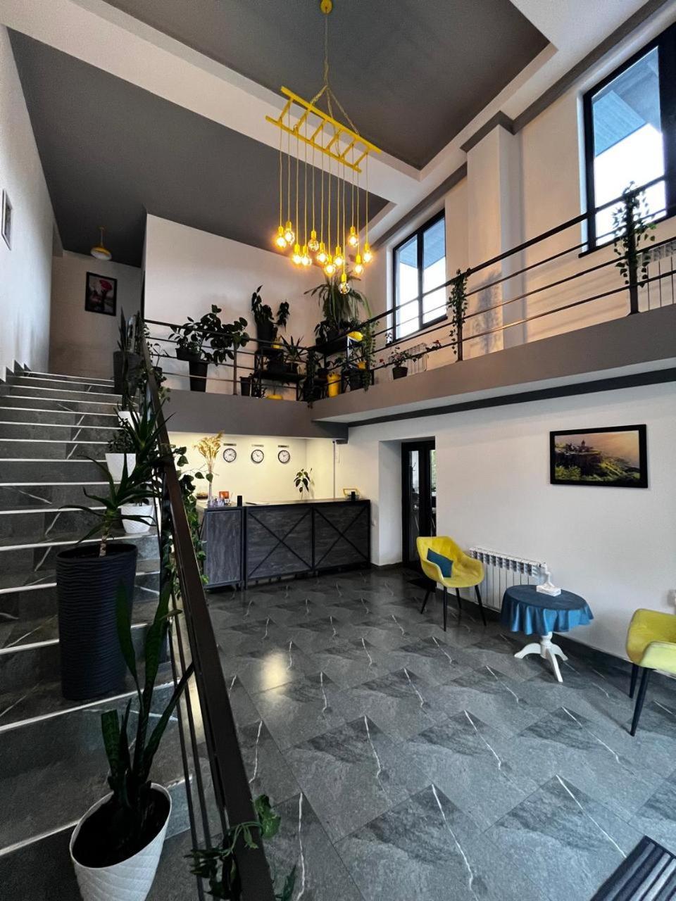 Popock Goris Hotell Eksteriør bilde